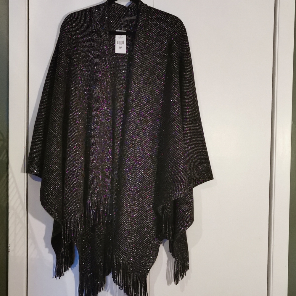 💚 Suzy Shier Poncho/Shall, Black & Silver